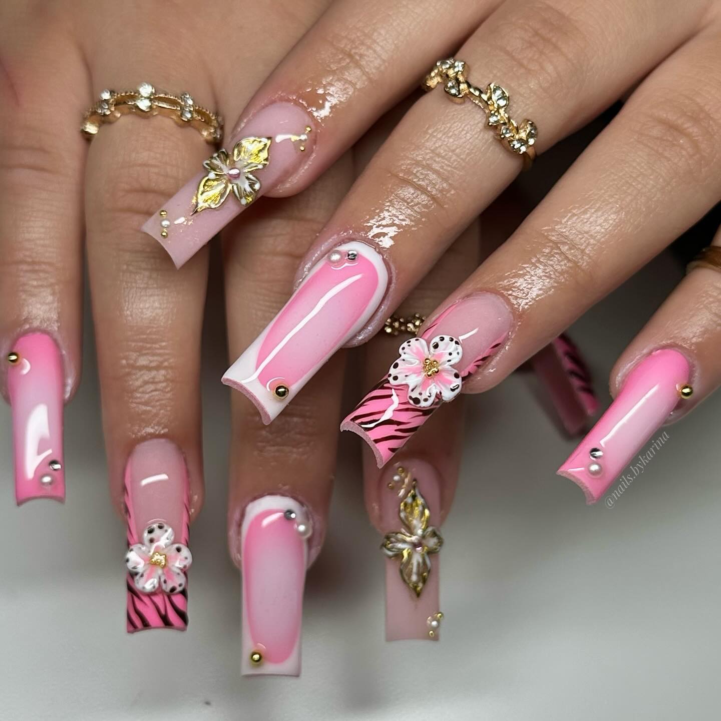 Charming Pink Nail Art: A Blend of Playful and Pretty